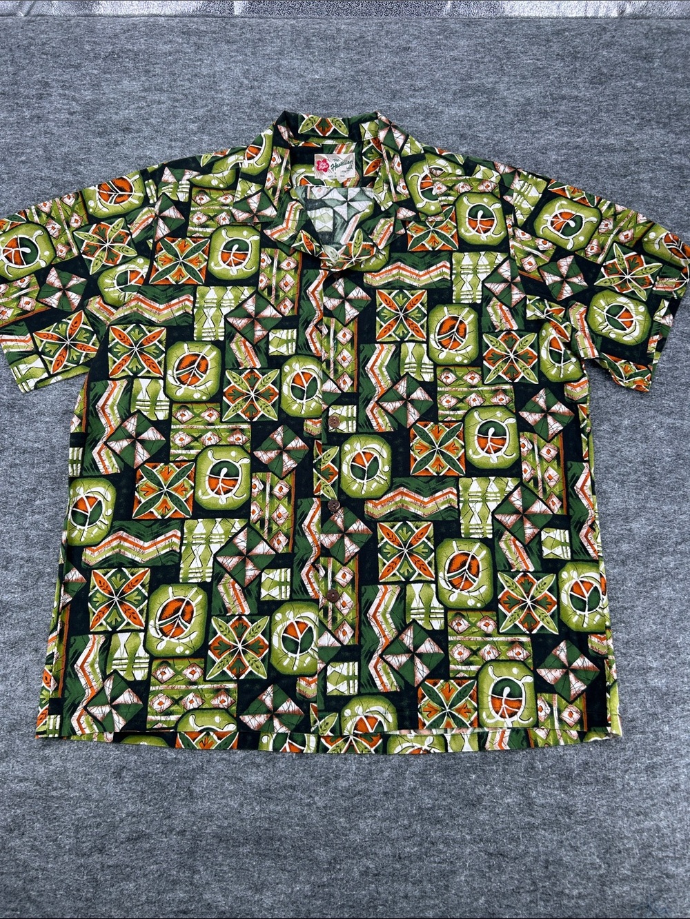 Hilo Hattie Men’s Vintage Olive Green & Black Geometric Hawaiian Shirt SZ XL - Picture 1 of 6